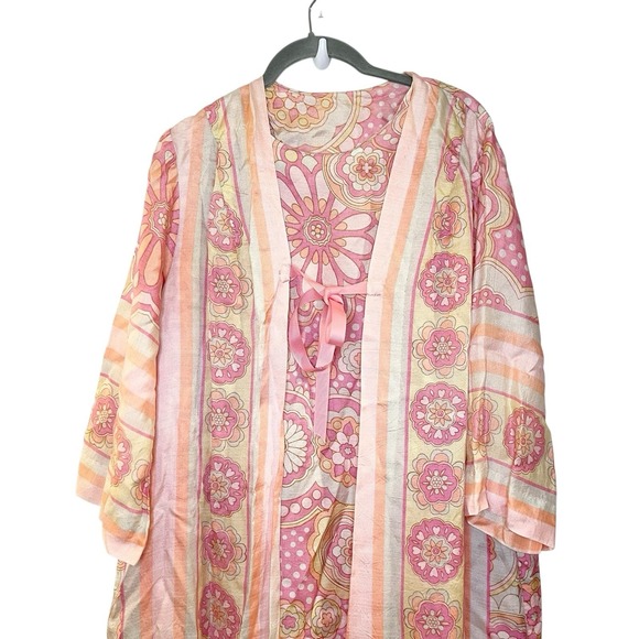 Vintage 60s 70s Kimono House Robe Dress Pink Orange MCM Floral Festival S/M - Picture 3 of 6